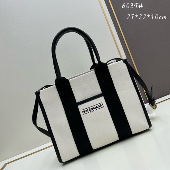 Balenciaga 6039 27x22x10cm